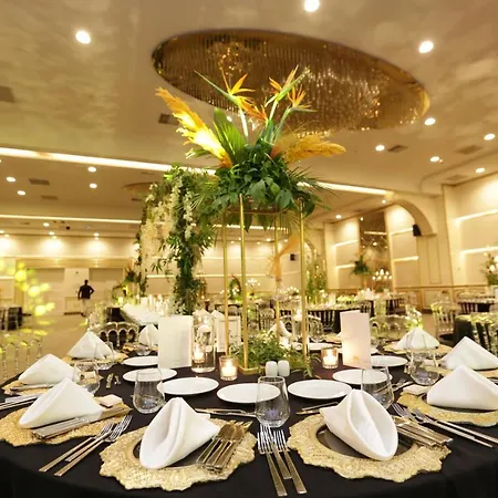 Grand Mercure Отель