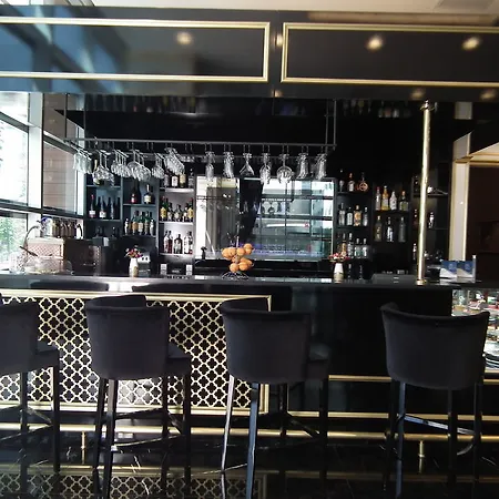 Szálloda Downtown 5*