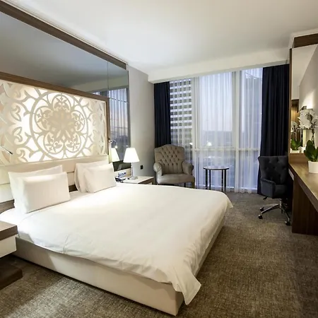 Grand Mercure Отель 5*