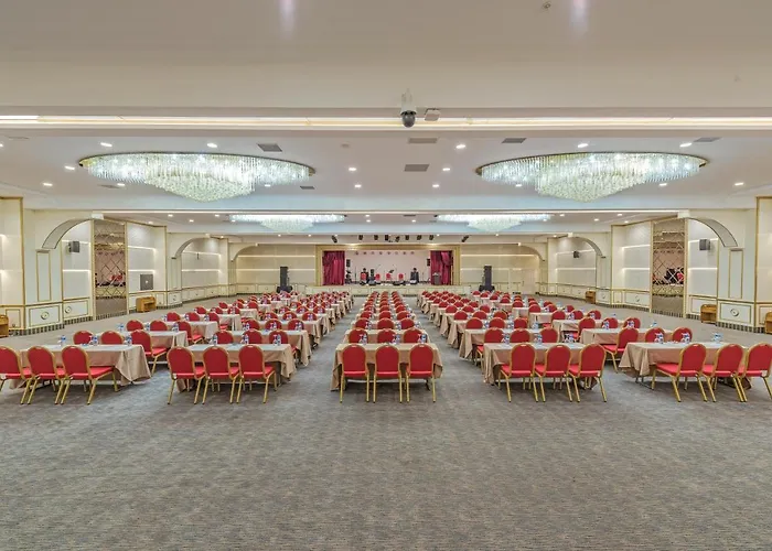 호텔 Grand Mercure 5*