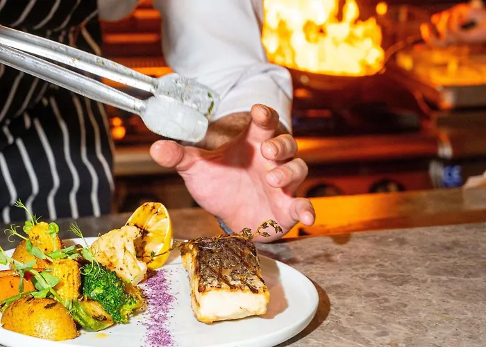 Grand Mercure Отель