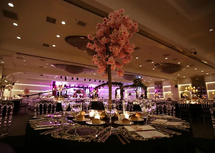 호텔 Grand Mercure 5*